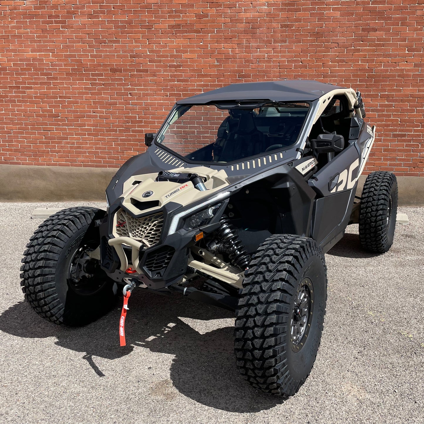 Can-Am X3 2.0 Vented Glass Windshield