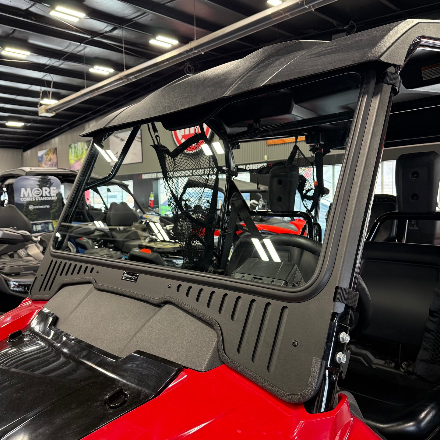 Honda Pioneer 700 Vented Glass Windshield