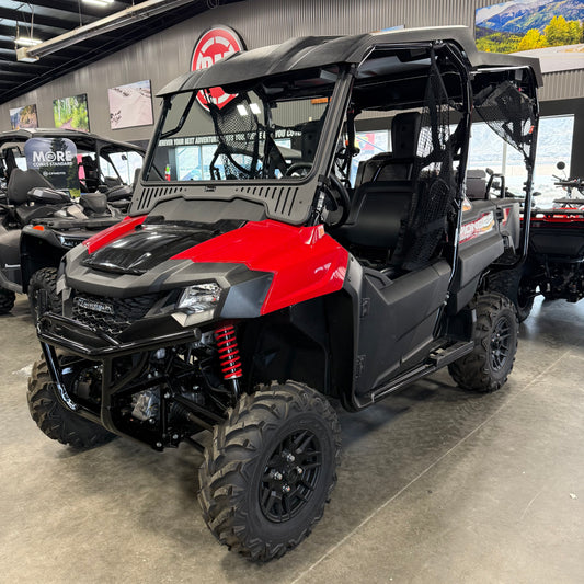 Honda Pioneer 700 Vented Glass Windshield