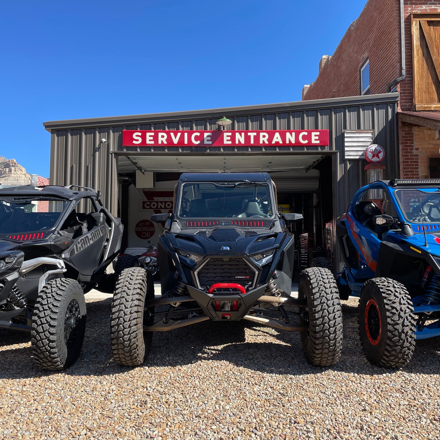 Polaris RZR Pro R (2025+) Vented Glass Windshield