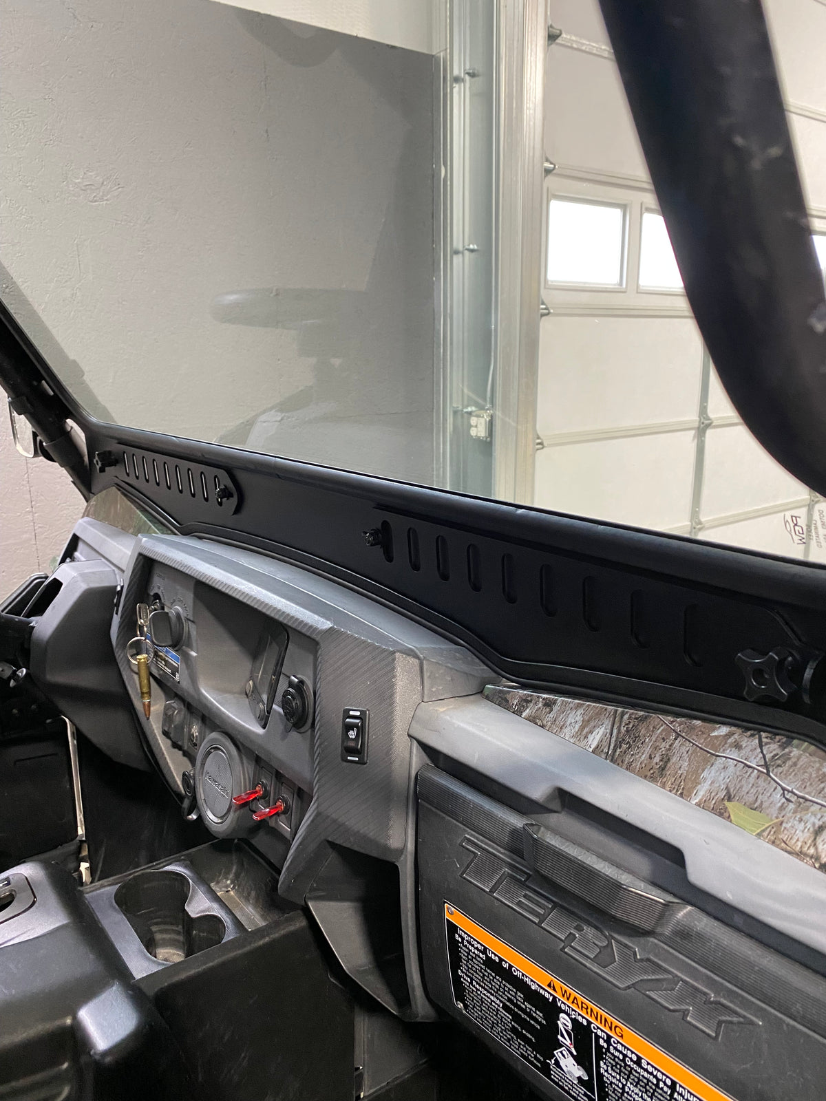 Teryx KRX 1000 Vented Scratch-Resistant Windshield|Side By Side Stuff Teryx KRX 1000 Vented Scratch-Resistant Windshield|Side By Side Stuff