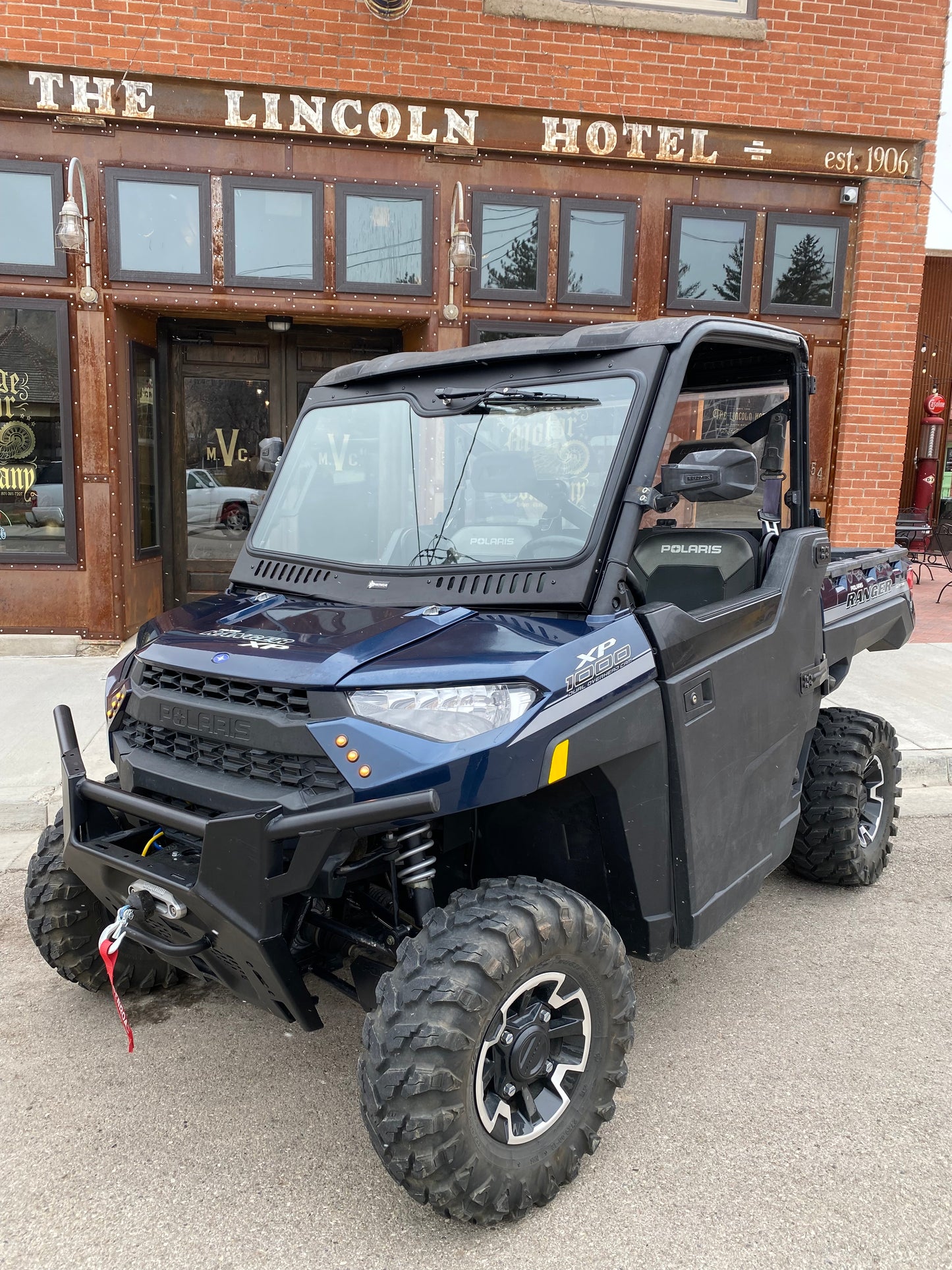 Polaris Ranger XP 1000 Vented Glass Windshield